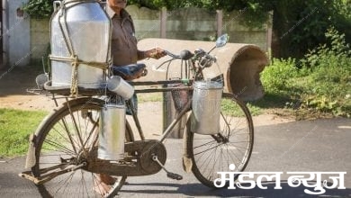 milkman-carrying-milk-cans-his-bike-kumbakonam-india-october-very-large-small-rusty-along-rural-road-amravati-mandal