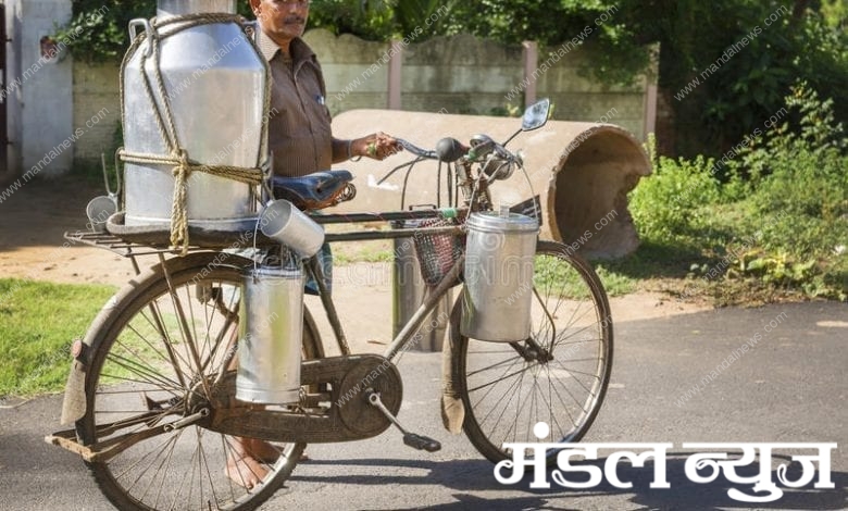 milkman-carrying-milk-cans-his-bike-kumbakonam-india-october-very-large-small-rusty-along-rural-road-amravati-mandal