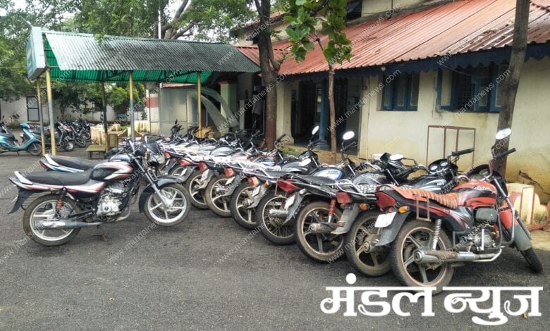 14-motorcycles-recovered-from-three-thieves-amravati-mandal