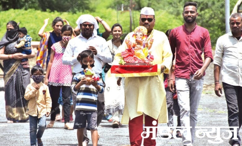 ganesh-visarjan-amravati-mandal