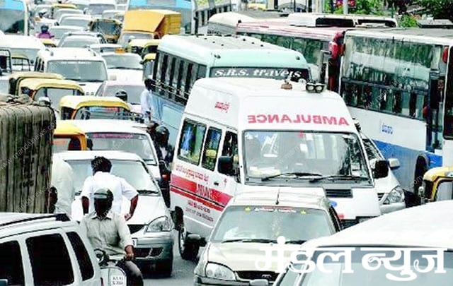 Heavy-traffic-amravati-mandal