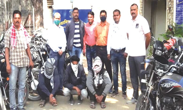 Bike-Thief-Amravati-Mandal