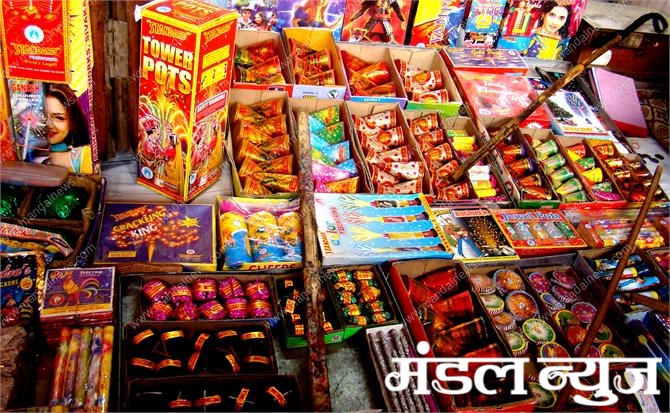 Cracker-Amravati-Mandal