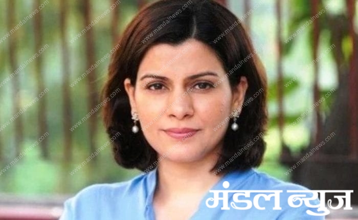 Nidhi-Razdan-Amravati-Mandal