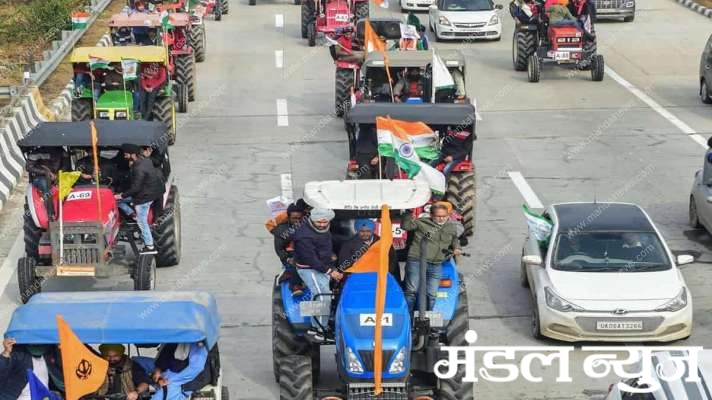 tractor-parade-amravati-mandal