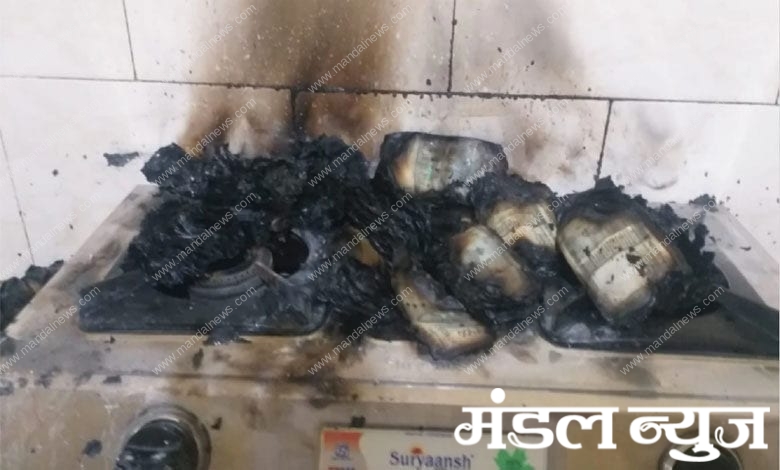 money-burnt-amravati-mandal