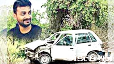 Car-accident-amravati-mandal