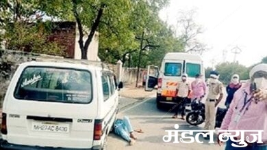 Four-wheeler-accident-amravati-mandal