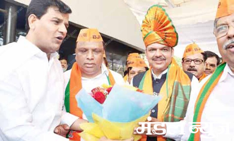 Devendra-Fadnavis-amravati-mandal